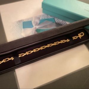 Tiffany Hardware Medium Link Bracelet in 18kt Yellow Gold